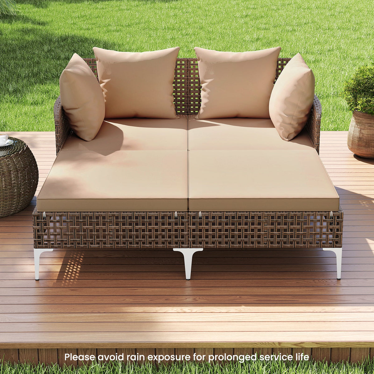 Outdoor Rattan Double Daybed - 2-Person